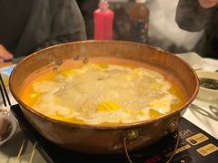 -鲜入围煮花胶鸡海鲜火锅