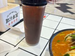 -肥汁米蘭香港米线(长宁来福士店)