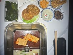 -九鼎轩脆毛肚火锅(南京东路店)