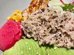 -POKEE VIA&Brunch·维娅(重庆来福士店)