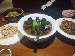 -宴小馆·小海鲜青岛菜(五四广场店)