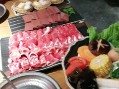-呷哺呷哺 黄金牧场 (新中关购物中心店)