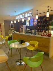 -北京七彩云南翡翠珠宝旗舰店(月坛店)