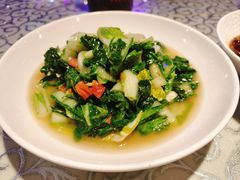 -巴特餐饮6加1音乐餐吧·新疆菜