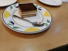 提拉米苏-萨莉亚意式餐厅(西青道欧亚达店)