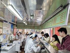 -芳婆糕团店(王府大街店)