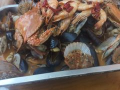 -老码头海鲜烧烤炒菜(广西路店)