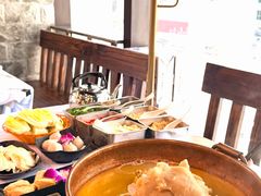 -鲜入围煮花胶鸡海鲜火锅