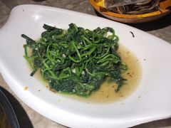 -沪小胖小龙虾(淮海中路旗舰店)