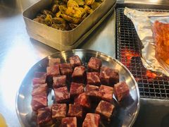 -马路牙子烧烤音乐酒馆(望京店)