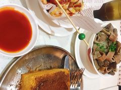 -潮庭港式茶餐厅·熊仔奶茶(同济广场店)