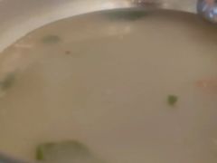 -老石黑山羊毛驴肉火锅(金凯广场店)