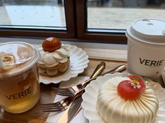 -VERIE BAKEHOUSE