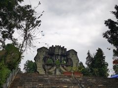-墨江北回归线标志园
