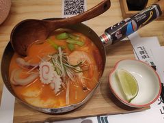 冬阴功大虾线食-火山屋台(新街口创始店)