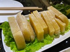 -潮汕三宝鲜牛肉火锅