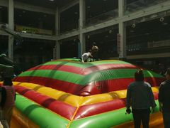 -蒙特利亲子乐园