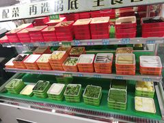 -极有家小鱼小鸡石锅煲(佳兆业店)