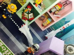 -泡泡玛特POPMART(黄岛新城吾悦店)