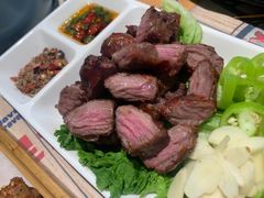 -小两口锦州烧烤·脆皮油边(依云北郡店)
