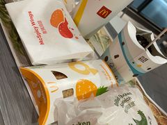 -麦当劳(卫星广场店)