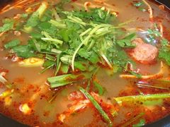 -遵义虾子卢四羊肉粉(大沽路店)