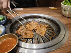 -明洞阿姨·韩式酱蟹烤肉·创意料理(三元桥店)