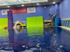 -龙格亲子游泳·水育早教运动中心(绿宝中心)