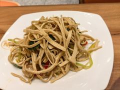 -西部马华清真兰州牛肉面·烧烤夜市(三里河店)