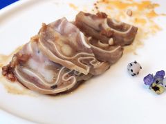 -皇冠明珠鱼翅楼(水上公园店)