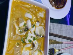 丝滑爽口龙利鱼-忘忧草融合私房菜(红鼎国际店)