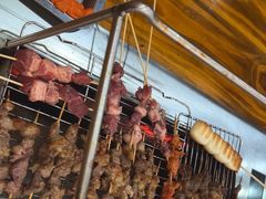 -哈尔滨小酒馆·鲜肉现穿自助烧烤(康新花园店)