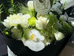 -亭亭鲜花店(中山北路店)