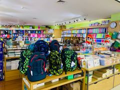 -新华书店(沙坪坝书城店)