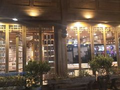 -猫的天空之城概念书店(丽江古城饮玉巷店)