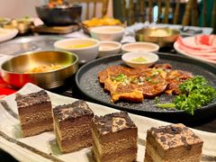 -金一味烤肉餐厅(新首尔旗舰店)