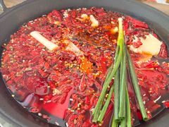 -黄潇洒老火锅(九眼桥宏济巷店)