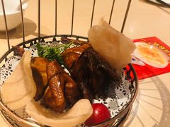 秘制脆皮乳鸽-避风塘(嘉兴八佰伴店)