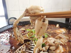 -鸿顺老铁锅美蛙鱼府(解放碑店)