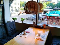 靠窗位-萤初高端日料王(曲江银泰店)