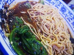 -渝之汇牛肉豌杂面