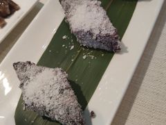 椰丝紫米糕-御宝轩(益丰·外滩源店)