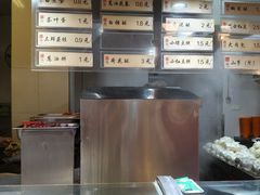 -同济大学本部学苑饮食广场