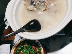 -卢大鲜鱼头捞饭(美利广场店)