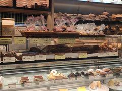 面包甜点陈列柜-德南面包房(尚都店)