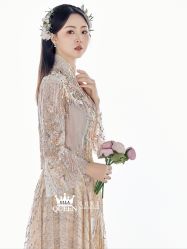 点击看大图 -艾拉·女王婚纱礼服馆