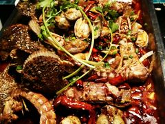 -鸣记脆皮烤鱼·海鲜烤鱼(三八广场店)