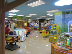 -莫莉幻想儿童乐园(哈尔滨王府井店)