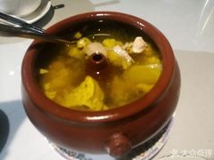 -怡得饭庄·30年老店·宋大妈昆明菜