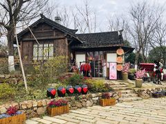 -茅山东方盐湖城景区